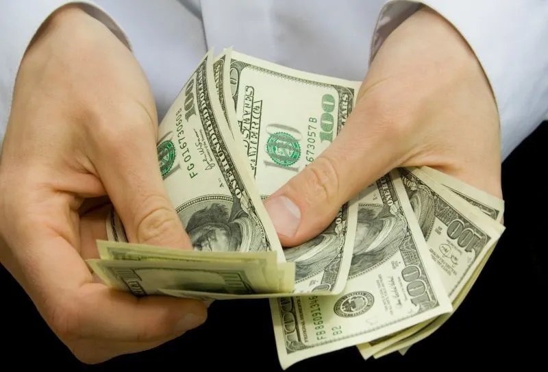 Personal Finance Basics: Income, Expenses, & Investments